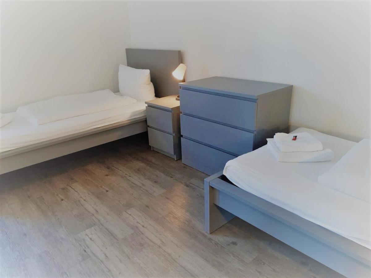 Appartamento Mehrbett-apartment 1 Citynah, Einfache Ausstattung Amburgo